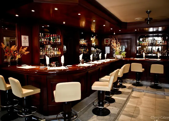酒店 平托尔马尔萨酒店